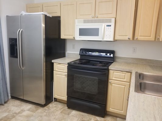 Clean kitchen