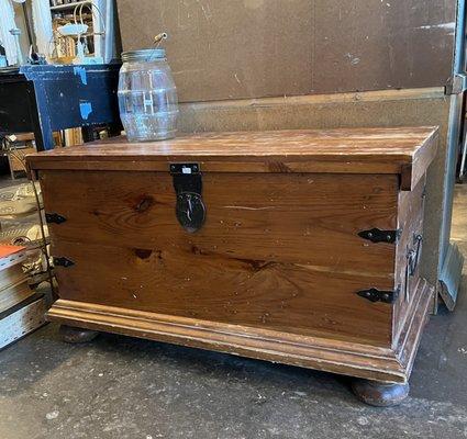 Vintage rustic pine box with great hardware