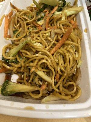 37. Vegetable Lo Mein  37. Vegetable Lo Mein