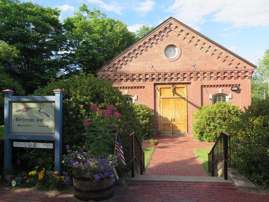 Great Falls Discovery Center