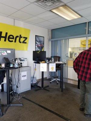 Hertz Car Rental - Marion - Delaware Avenue