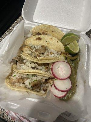 tacos de carnitas