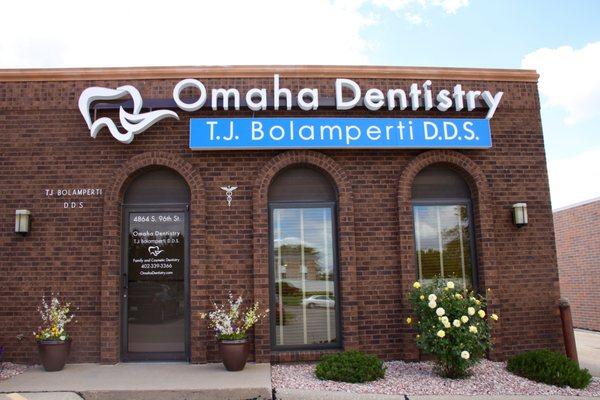 Omaha Dentistry Office - Street View