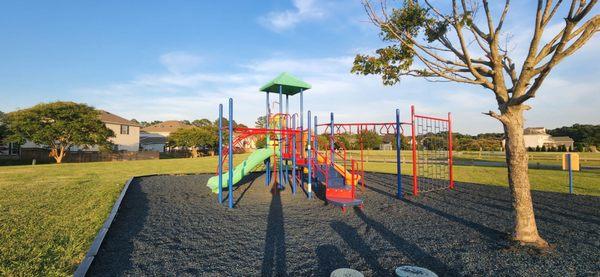 Harvest Lake playground