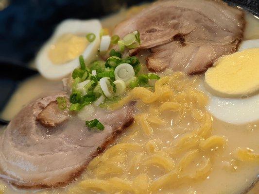 Ramen w/ pork