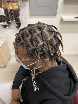 Fadil African Hair Braiding