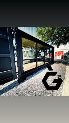 G2 Electronic Repairs store front.