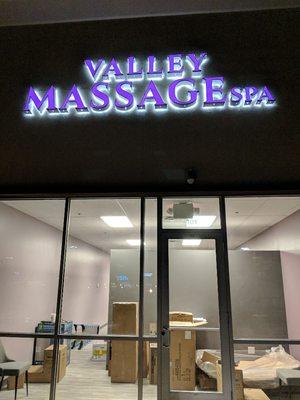 Valley Massage
Illminated