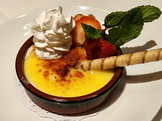 Creme Brulee Dessert