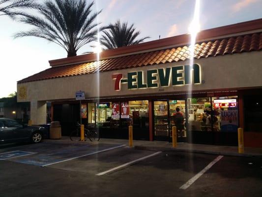 Welcome to 7 Eleven in La Habra (across the street from Costco, next to Subway and Jean's Donuts).