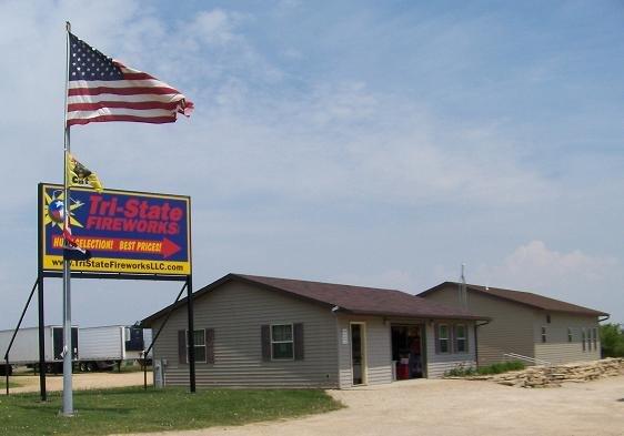 Tri-State Fireworks,LLC Hazel Green, WI