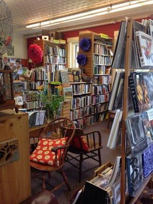 Left Bank Books