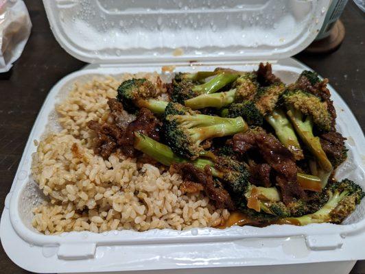 Beef with broccoli