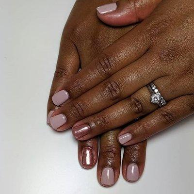 Shellac manicure