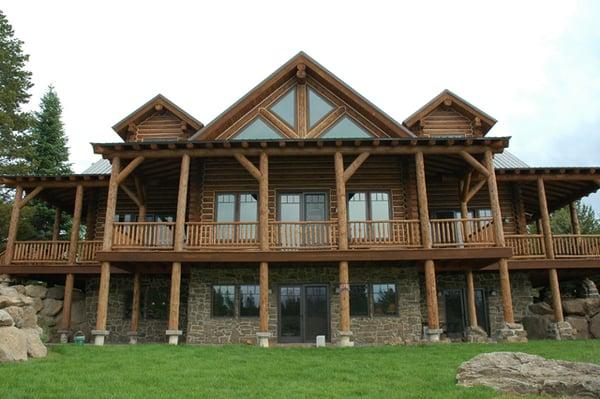 Custom Log Homes