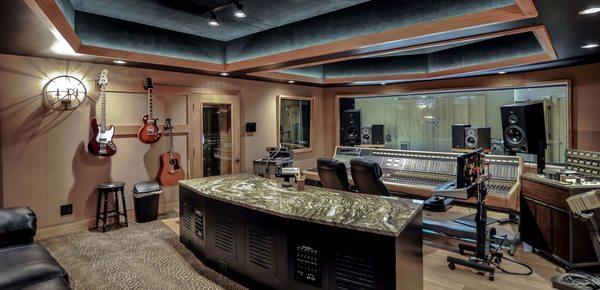 Jonathan Cain's ADDICTION SOUND Studio