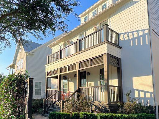 RegalBNB manages this beautiful Airbnb Home in Eado, Houston.