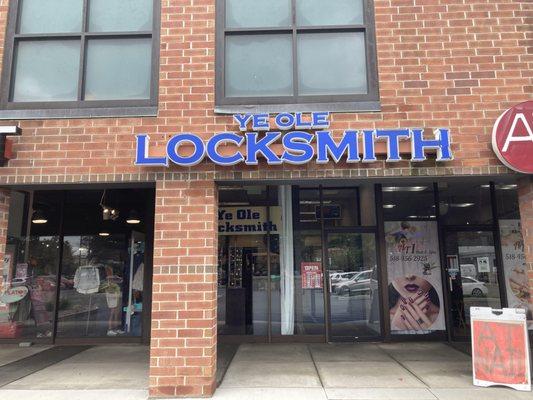 Ye Ole Locksmith Shoppe