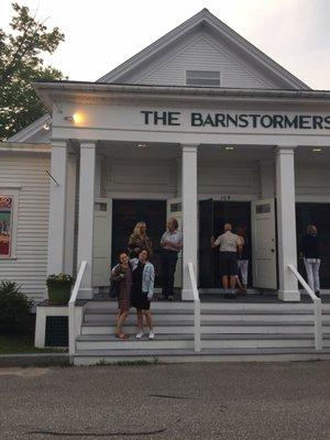 The Barnstormers Theatre