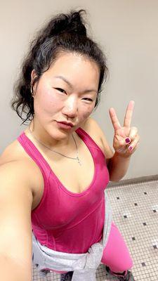 600+ calories burned in Spin class!  Plus some abs and booty workouts!