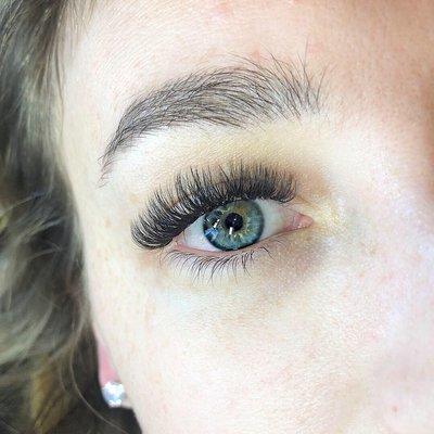 Volume lashes!