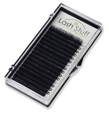 we are use high quality lashes for customer eyelash extensions ！