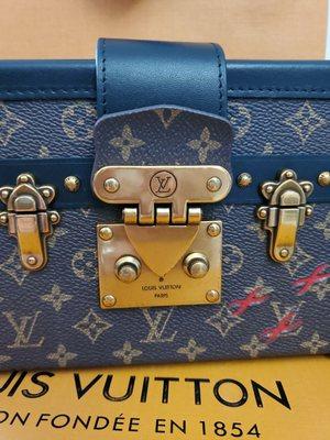 Louis Vuitton mini sling bag