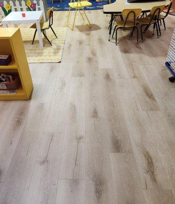 Private DC Preschool (classroom)
Engineered Floors LVP-Cancun