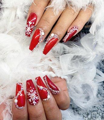 Swarovski Nails.