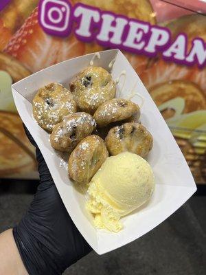 Fried Oreos with ice cream