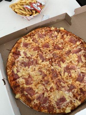 Hawaiian pizza