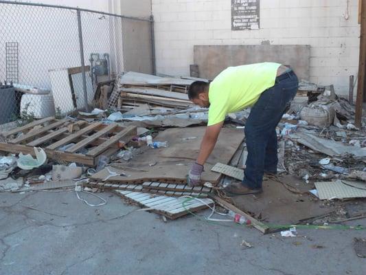 junk hauling in el paso