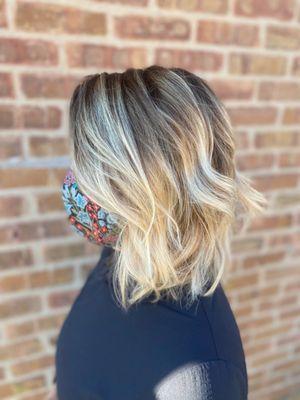 5 stars to Jack Alexander Salon! Diana is a very talented stylist and created this natural easy-care style! I highly recommend!