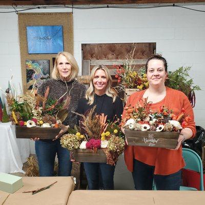 A fun filled Thanksgiving Centerpiece workshop!