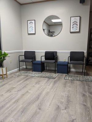 Waiting room with a face lift