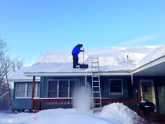 Safe and affordable roof snow removal.