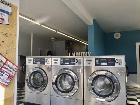 Suds Appeal Laundromat