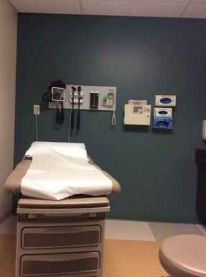 Patient room - examination table