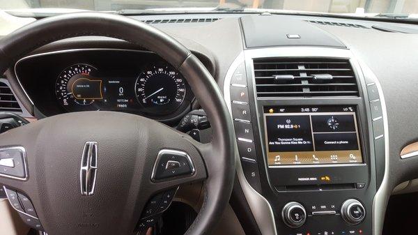 Lincoln MKC Console with Navigation