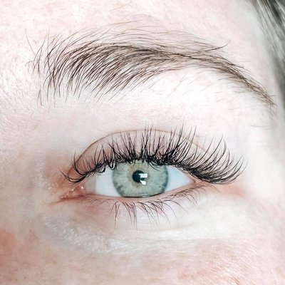 Hybrid Eyelash Extensions