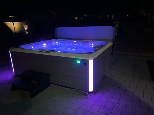 Absolute Comfort Hot Tubs & Swim Spas