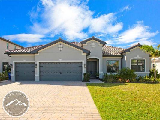 Single Family Home - Naples, Florida - Daniel Maguire - Realtor