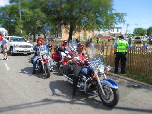 Participating in the Bud Billiken Parade with City Colleges of Chicago! Photo by Thomas Gouard