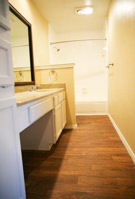 Full Bathroom in the Berkshire Townhome