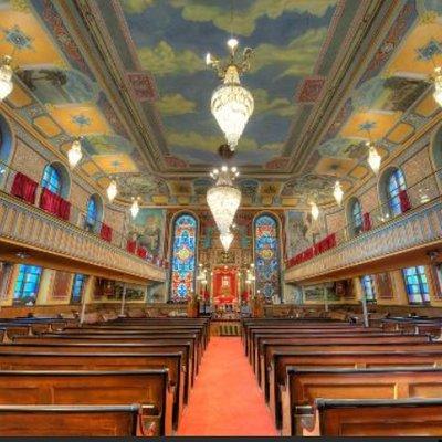 Only Conservancy guides have access to tour the Bialystoker Synagogue.