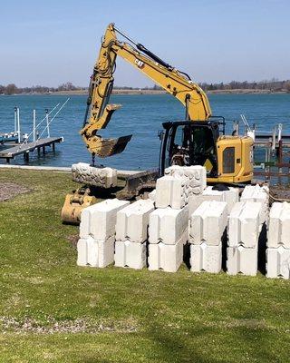 Decorative concrete seawall