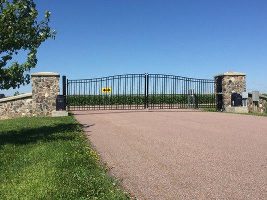 Electric Operated Ornamental Estate Gate