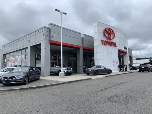 Hudson Toyota Service and Parts