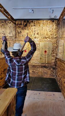 Rent an axe throwing lane and enjoy ice cold beer at Black Axes Throwing Club!