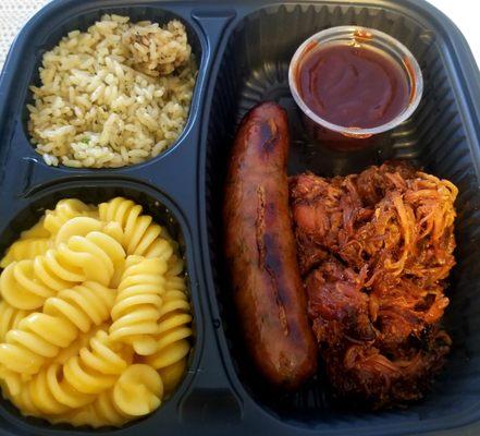 2 MEAT COMBO PLATE - SAUSAGE & PULLED PORK